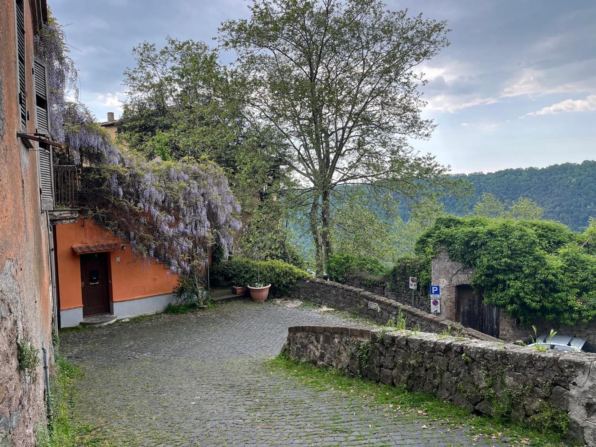 Albergo Diffuso Locanda Specchio Di Diana Nemi Esterno foto