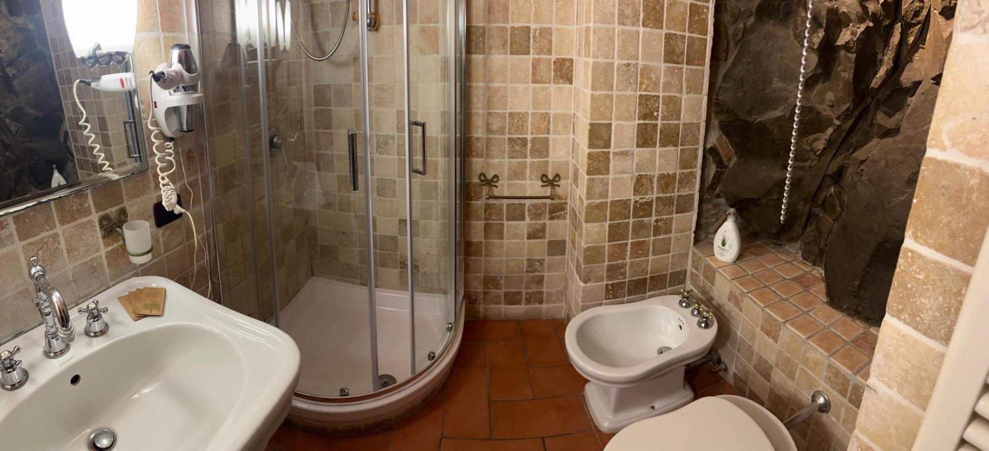 Albergo Diffuso Locanda Specchio Di Diana Nemi Camera foto